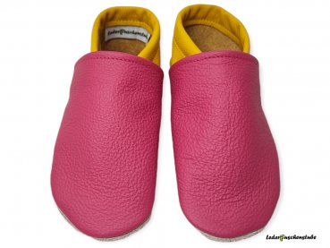 Lederpuschen pink-gelb Schlicht